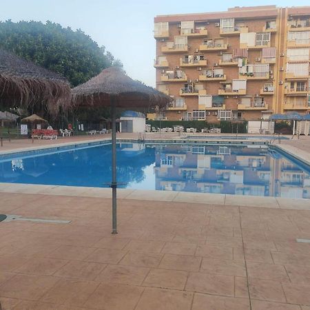 Grace Pool Apartment Benalmadena Bagian luar foto